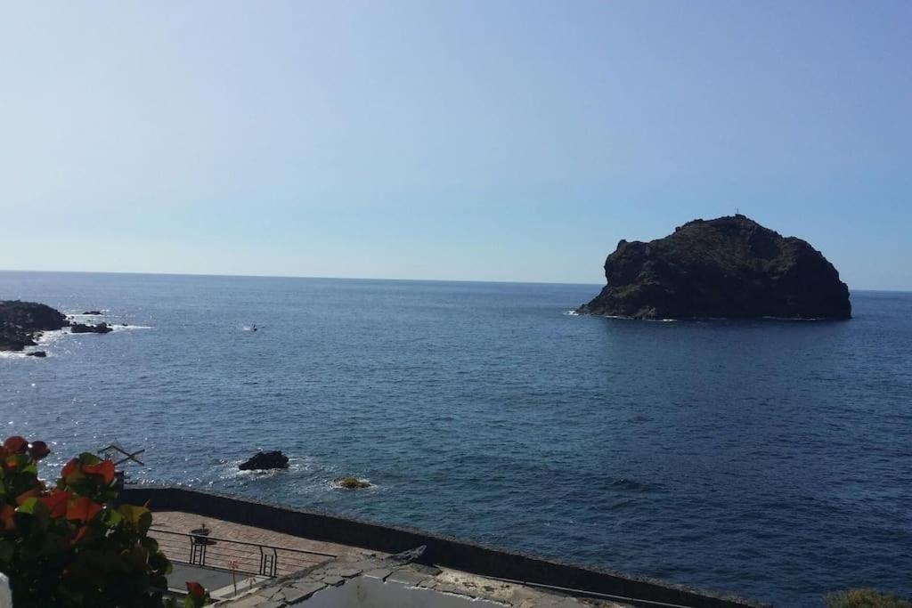 Atico Con Terraza Anexa, Garachico. Apartman Garachico  Kültér fotó